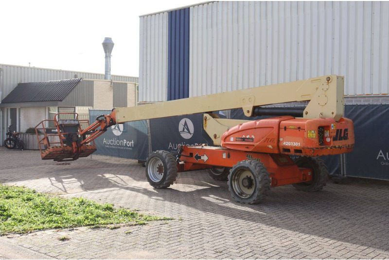 JLG M600JP - Telescopic boom: picture 3 JLG M600JP - Telescopic boom: picture 3