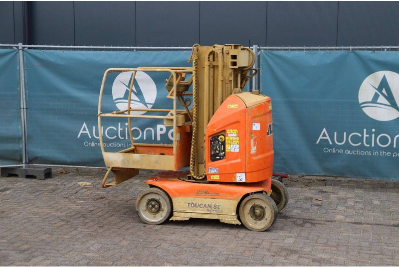 JLG Toucan 8E - Aerial platform: picture 2 JLG Toucan 8E - Aerial platform: picture 2