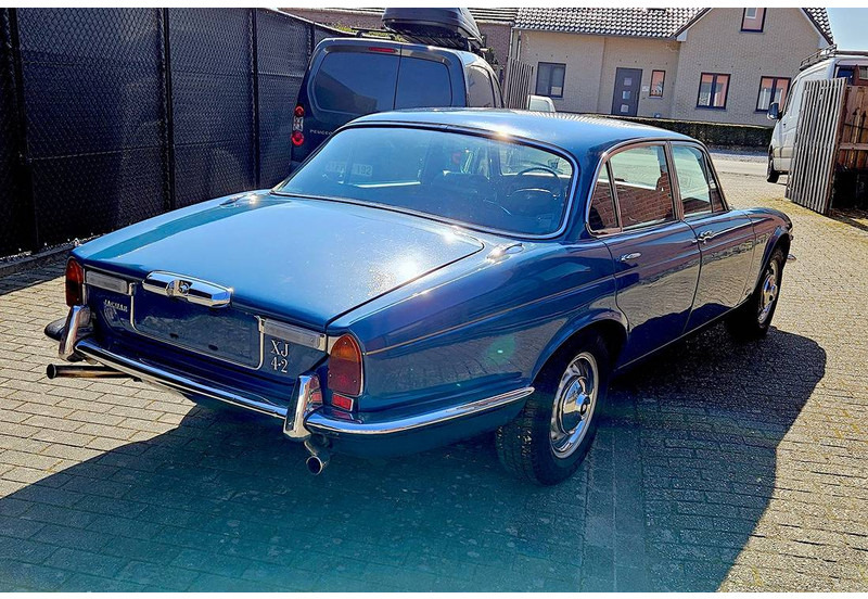 Jaguar XJ 4.2 Manual 4-Speed Overdrive - Sedan: picture 3 Jaguar XJ 4.2 Manual 4-Speed Overdrive - Sedan: picture 3