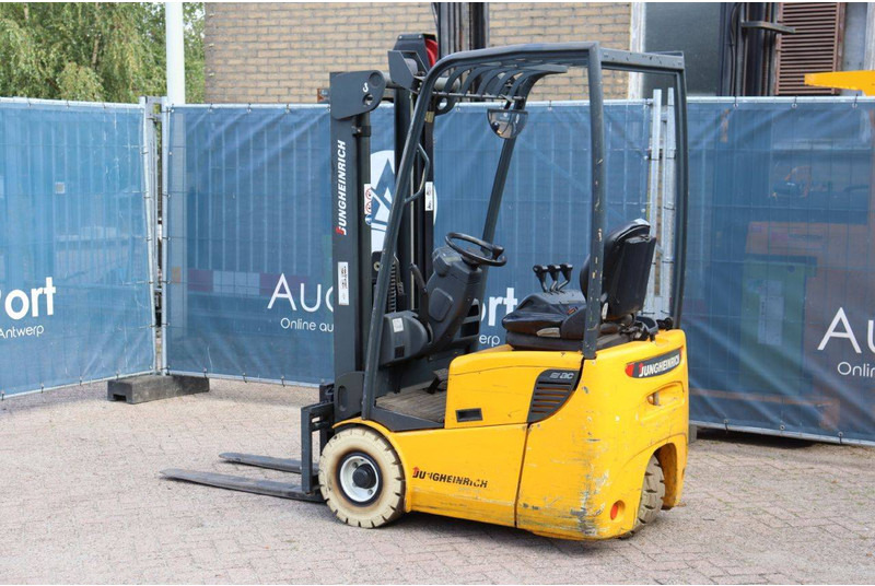 Jungheinrich - Electric forklift: picture 3 Jungheinrich - Electric forklift: picture 3