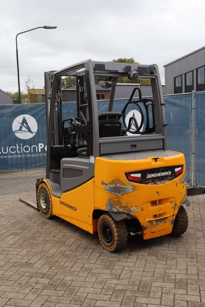 Jungheinrich EFG 425S - Electric forklift: picture 4 Jungheinrich EFG 425S - Electric forklift: picture 4