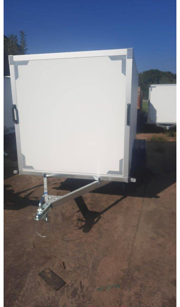 KERENZO 3x1.50x1.50m - Closed box trailer: picture 3 KERENZO 3x1.50x1.50m - Closed box trailer: picture 3