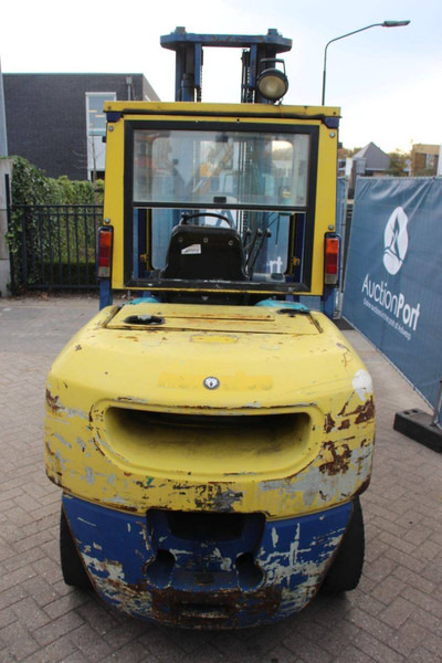 Komatsu FD45T-7 - Electric forklift: picture 4 Komatsu FD45T-7 - Electric forklift: picture 4