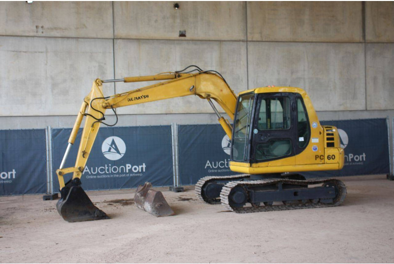 Komatsu PC60-7 - Crawler excavator: picture 1 Komatsu PC60-7 - Crawler excavator: picture 1