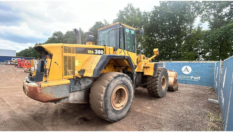 Komatsu WA380-6 - Wheel loader: picture 3 Komatsu WA380-6 - Wheel loader: picture 3