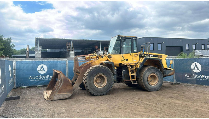 Komatsu WA380-6 - Wheel loader: picture 1 Komatsu WA380-6 - Wheel loader: picture 1