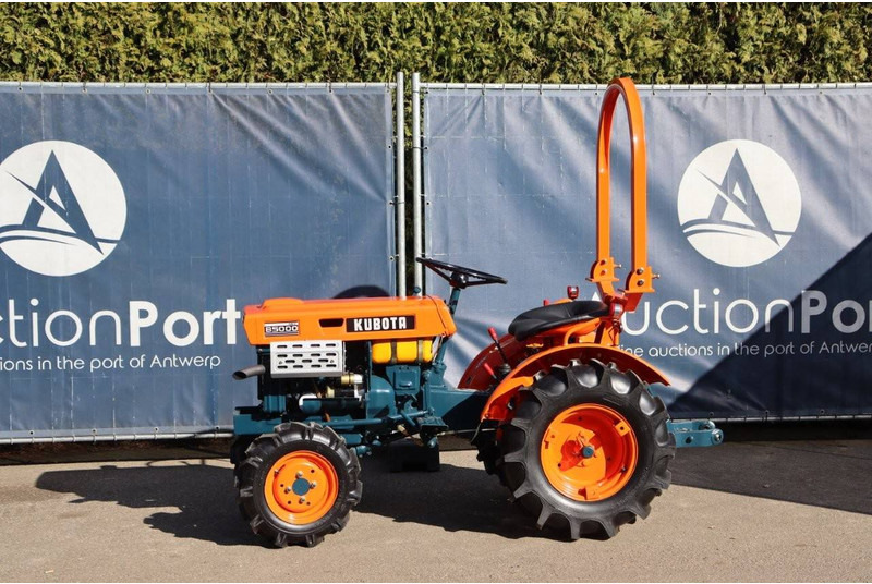 Kubota B5000 - Farm tractor: picture 1 Kubota B5000 - Farm tractor: picture 1