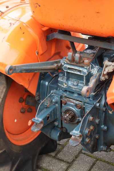 Farm tractor Kubota B7001: picture 18 Farm tractor Kubota B7001: picture 18