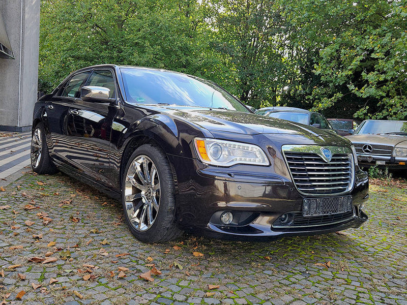 Lancia Thema (II) 3.0 V6 CRD - Sedan: picture 3 Lancia Thema (II) 3.0 V6 CRD - Sedan: picture 3