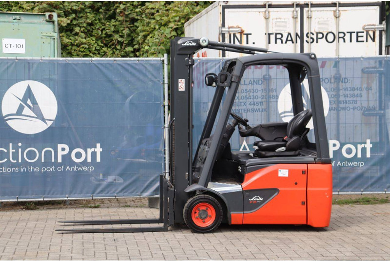 Linde E15-02 - Electric forklift: picture 1 Linde E15-02 - Electric forklift: picture 1
