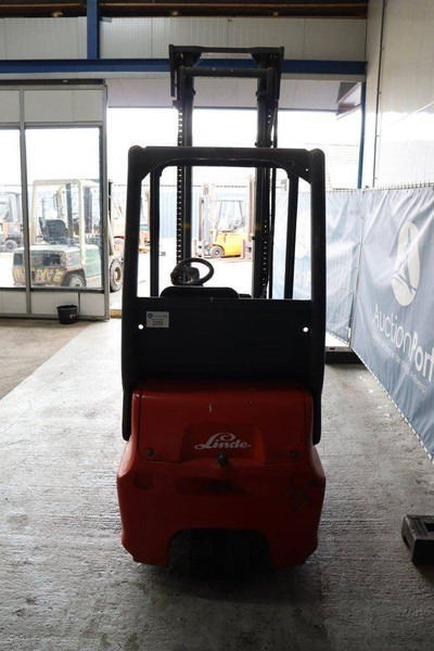 Linde E16 - Electric forklift: picture 4 Linde E16 - Electric forklift: picture 4