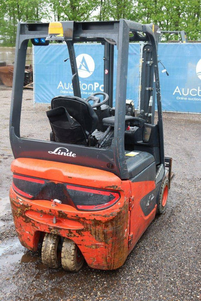 Linde E16C - Electric forklift: picture 5 Linde E16C - Electric forklift: picture 5