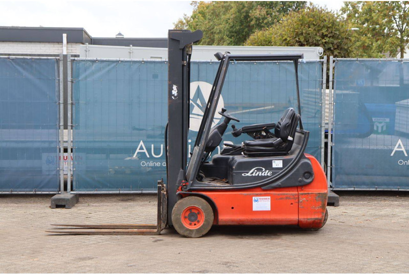 Linde E16C - Electric forklift: picture 2 Linde E16C - Electric forklift: picture 2