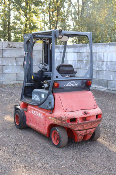 Linde E20P-02 - Electric forklift: picture 4 Linde E20P-02 - Electric forklift: picture 4