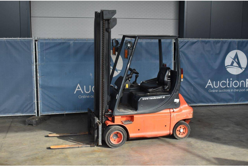 Linde E20P - Electric forklift: picture 1 Linde E20P - Electric forklift: picture 1