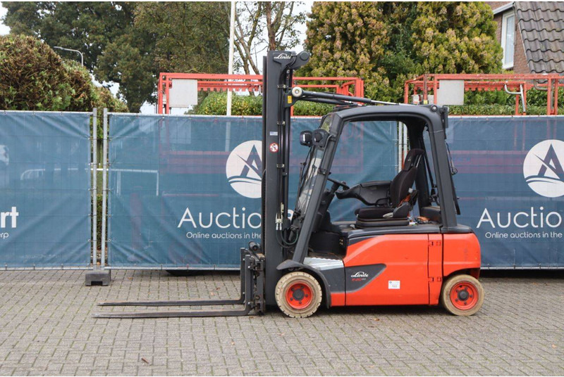 Linde E20PL-02 - Electric forklift: picture 1 Linde E20PL-02 - Electric forklift: picture 1