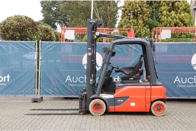Linde E20PL-02 - Electric forklift: picture 2 Linde E20PL-02 - Electric forklift: picture 2