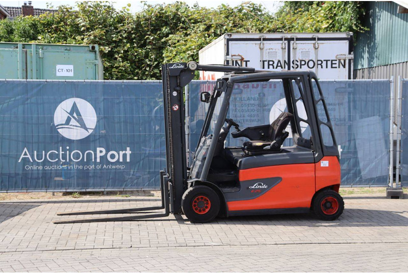 Linde E25L-01 - Electric forklift: picture 1 Linde E25L-01 - Electric forklift: picture 1