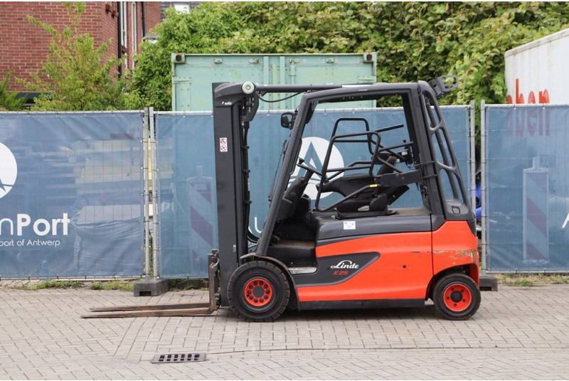 Linde E25L-01 Forklift - Electric forklift: picture 2 Linde E25L-01 Forklift - Electric forklift: picture 2