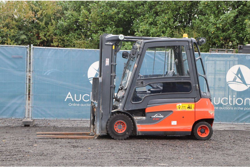Linde E30L-01 - Electric forklift: picture 1 Linde E30L-01 - Electric forklift: picture 1