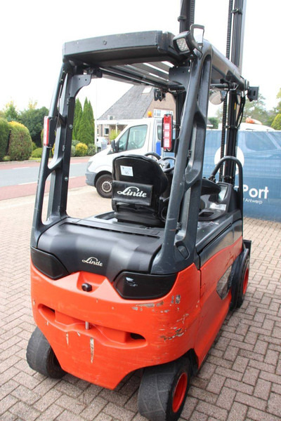 Linde E30RHL-01/600 - Electric forklift: picture 5 Linde E30RHL-01/600 - Electric forklift: picture 5