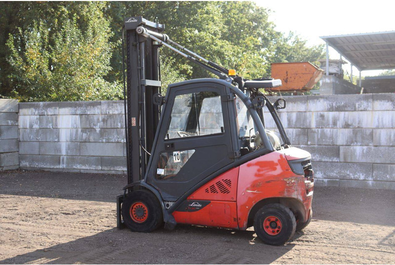 Linde H30CNG - LPG forklift: picture 3 Linde H30CNG - LPG forklift: picture 3