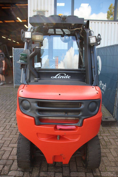 Linde H30D-02 - Diesel forklift: picture 4 Linde H30D-02 - Diesel forklift: picture 4