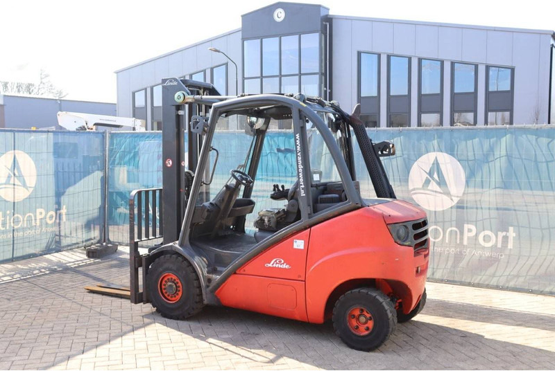 Linde H35D - Diesel forklift: picture 3 Linde H35D - Diesel forklift: picture 3