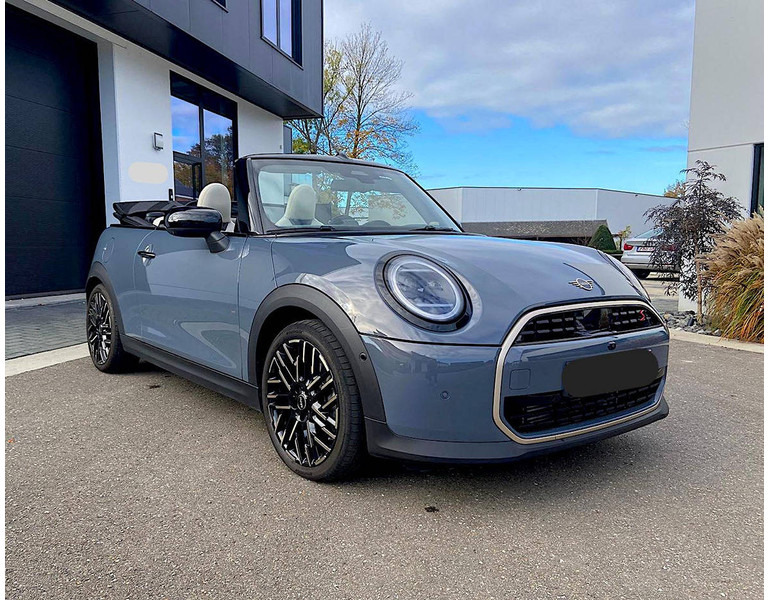 Car MINI Mini Convertible (F67) _ Cooper S: picture 7