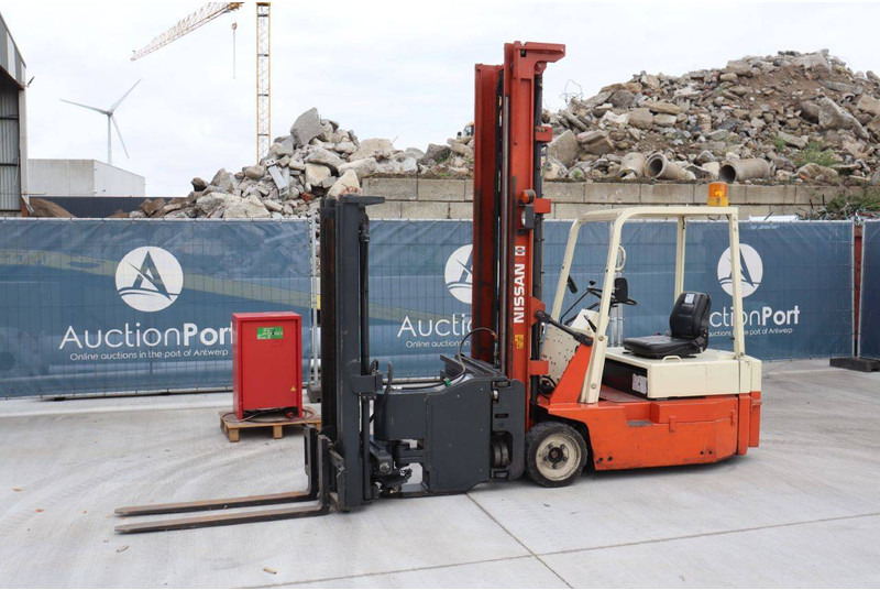 Nissan  - Electric forklift: picture 1 Nissan  - Electric forklift: picture 1