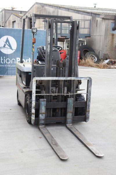 Electric forklift Nissan P1B2: picture 7 Electric forklift Nissan P1B2: picture 7