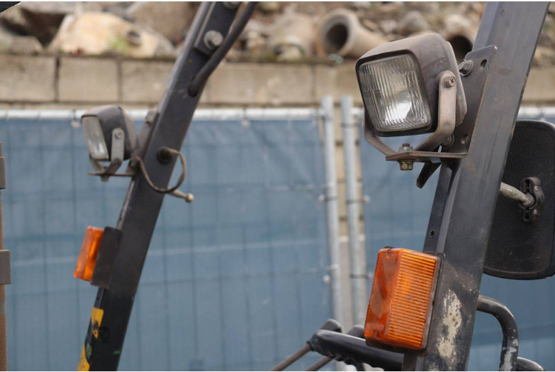 Electric forklift Nissan P1B2: picture 13 Electric forklift Nissan P1B2: picture 13