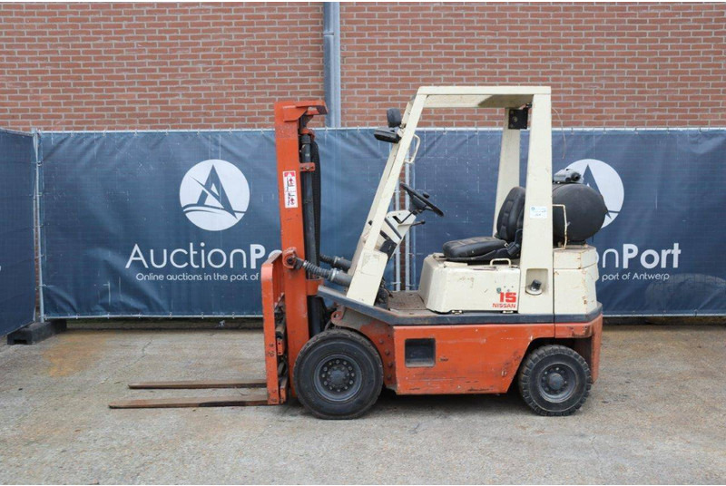 Nissan PH01A14U - LPG forklift: picture 2 Nissan PH01A14U - LPG forklift: picture 2