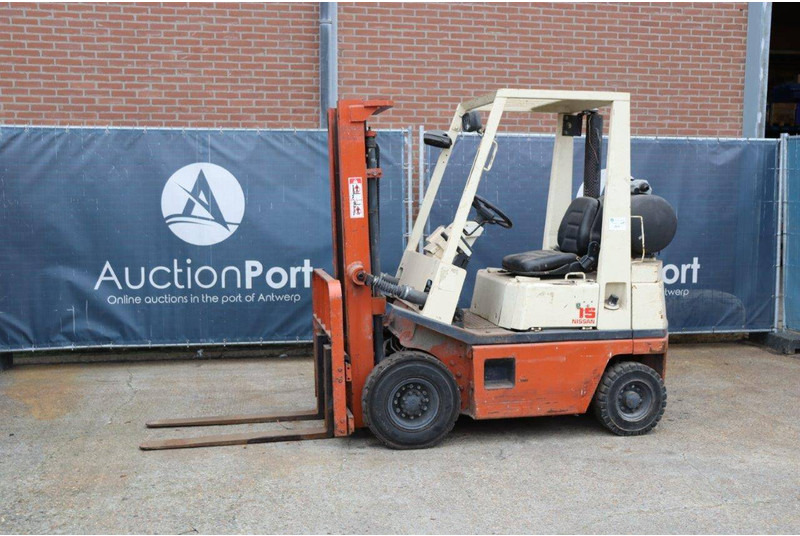 Nissan PH01A14U - LPG forklift: picture 1 Nissan PH01A14U - LPG forklift: picture 1