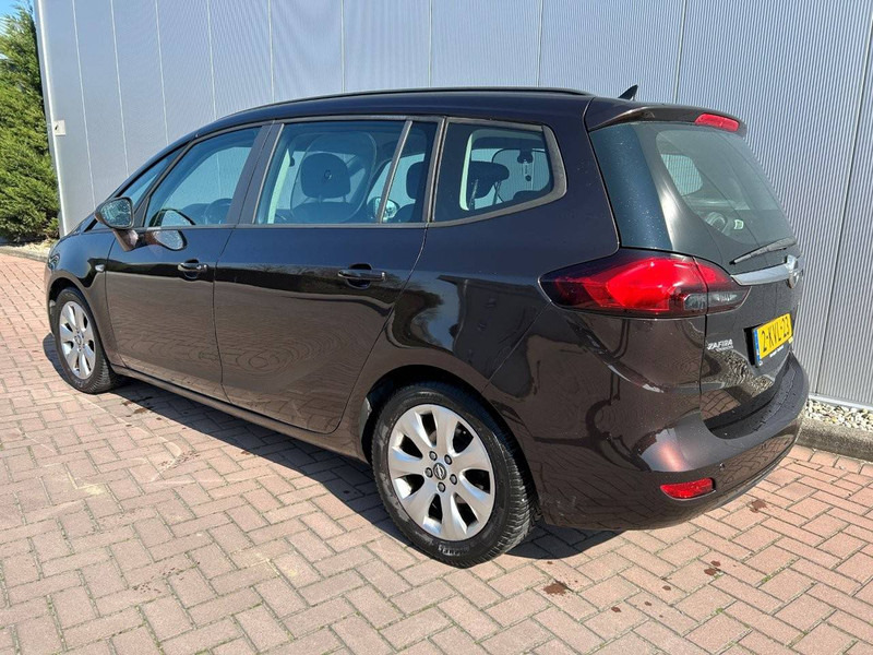 Opel Zafira 1.4 Tourer Business+ - Car: picture 3 Opel Zafira 1.4 Tourer Business+ - Car: picture 3
