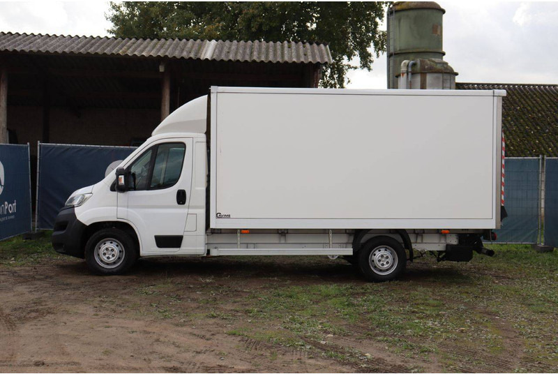 Peugeot BOXER - Box truck: picture 2 Peugeot BOXER - Box truck: picture 2
