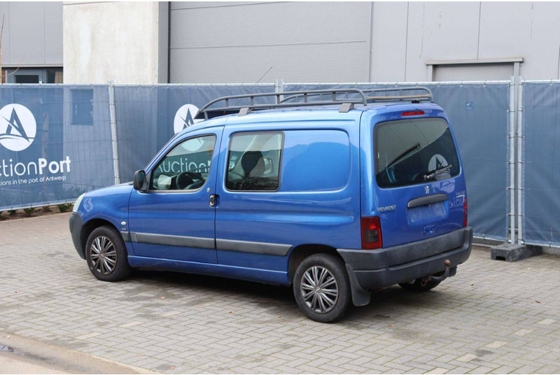 Peugeot Partner - Panel van: picture 4 Peugeot Partner - Panel van: picture 4