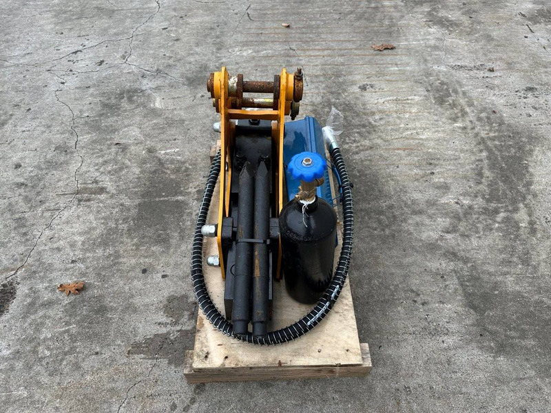 SOLMEC SB05 - Hydraulic hammer: picture 3 SOLMEC SB05 - Hydraulic hammer: picture 3