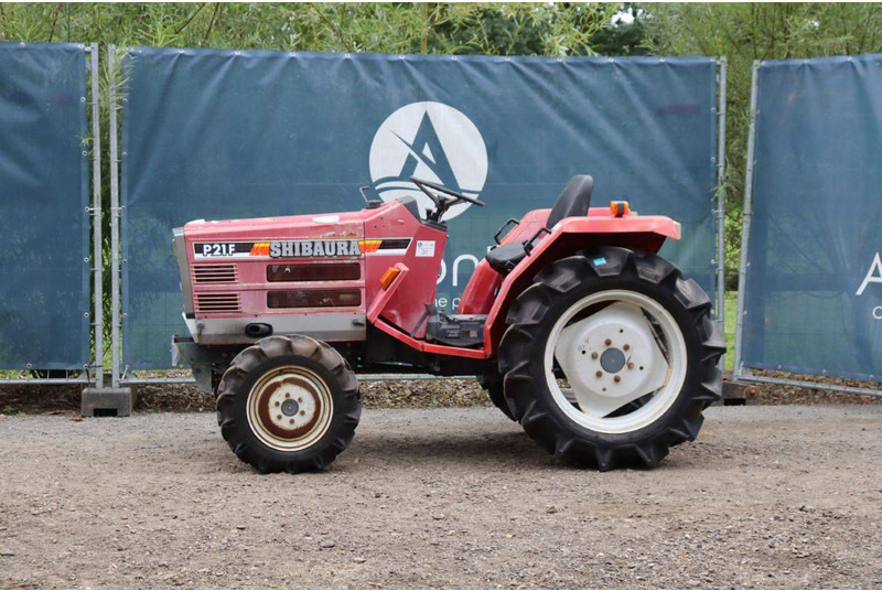 Shibaura P21F - Farm tractor: picture 1 Shibaura P21F - Farm tractor: picture 1