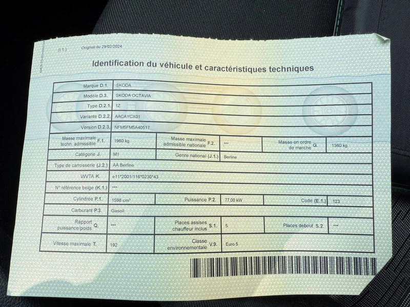 Sedan Škoda Octavia 1.6 TDI: picture 20