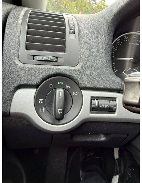 Sedan Škoda Octavia 1.6 TDI: picture 17