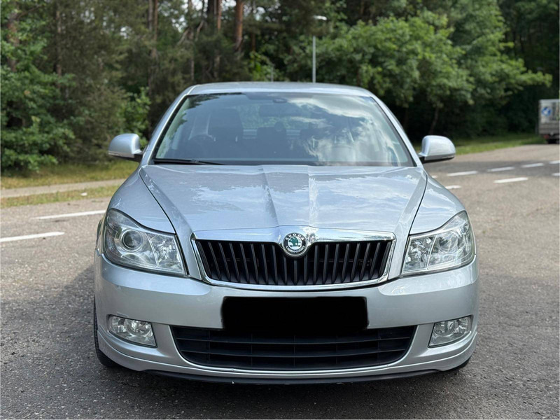 Sedan Škoda Octavia 1.6 TDI: picture 6