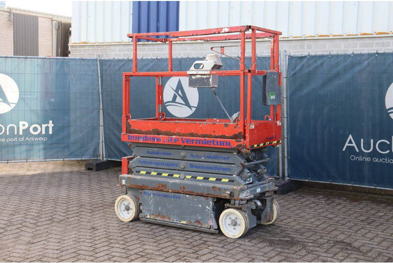 Skyjack SJ 3219 - Scissor lift: picture 3 Skyjack SJ 3219 - Scissor lift: picture 3