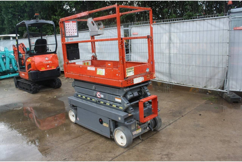 Skyjack SJ3219 - Scissor lift: picture 3 Skyjack SJ3219 - Scissor lift: picture 3
