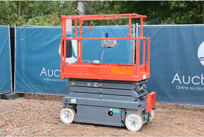Skyjack SJ3219 - Scissor lift: picture 3 Skyjack SJ3219 - Scissor lift: picture 3