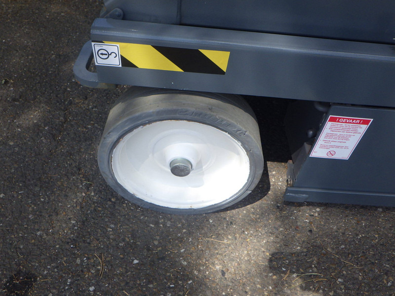 Skyjack SJ3226 - Scissor lift: picture 5 Skyjack SJ3226 - Scissor lift: picture 5