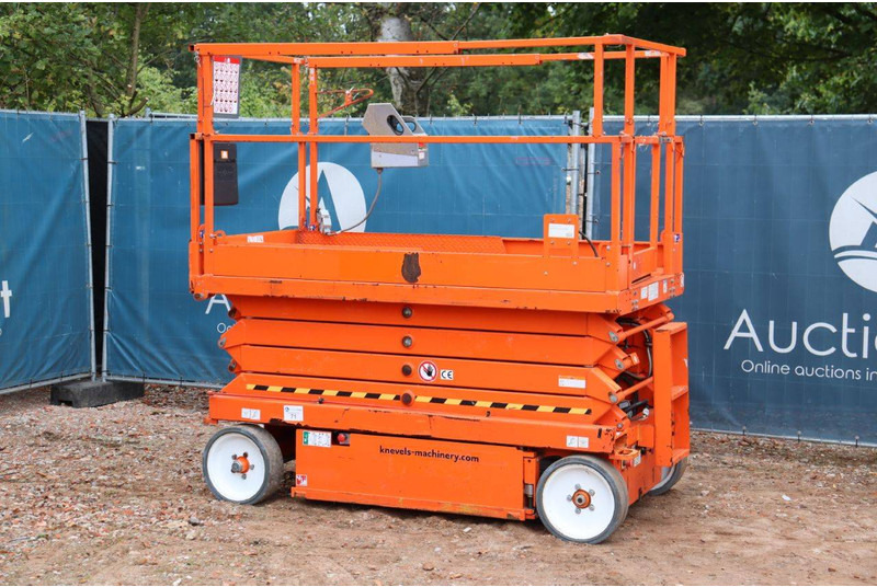 Skyjack SJ4626 - Scissor lift: picture 3 Skyjack SJ4626 - Scissor lift: picture 3