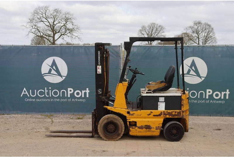 TCM - Electric forklift: picture 2 TCM - Electric forklift: picture 2