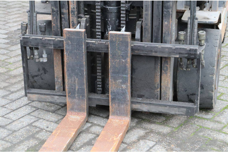 Electric forklift TCM FB25-6: picture 11