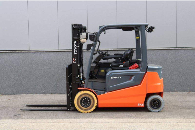 Toyota 9FBM25T - Electric forklift: picture 2 Toyota 9FBM25T - Electric forklift: picture 2